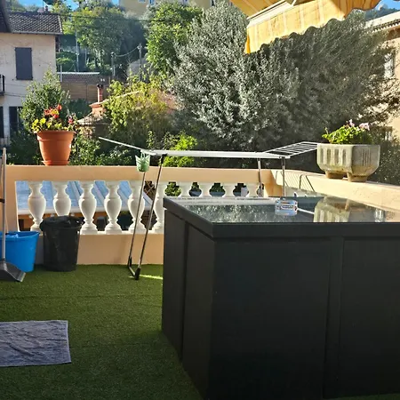 3 A Proche De 10 Mn, Monaco 15 Mn Et L'italie 30 Mn La Trinité