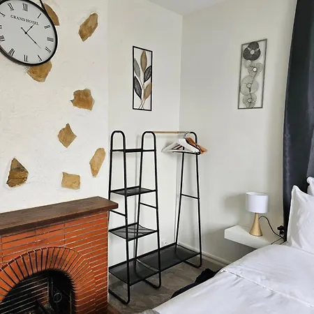 3 A Proche De 10 Mn, Monaco 15 Mn Et L'italie 30 Mn La Trinité