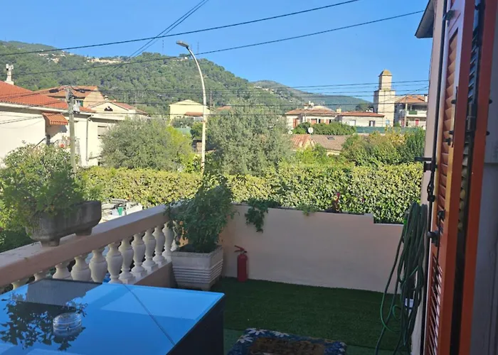 Apartament 3 A Proche De 10 Mn, Monaco 15 Mn Et L'italie 30 Mn La Trinité